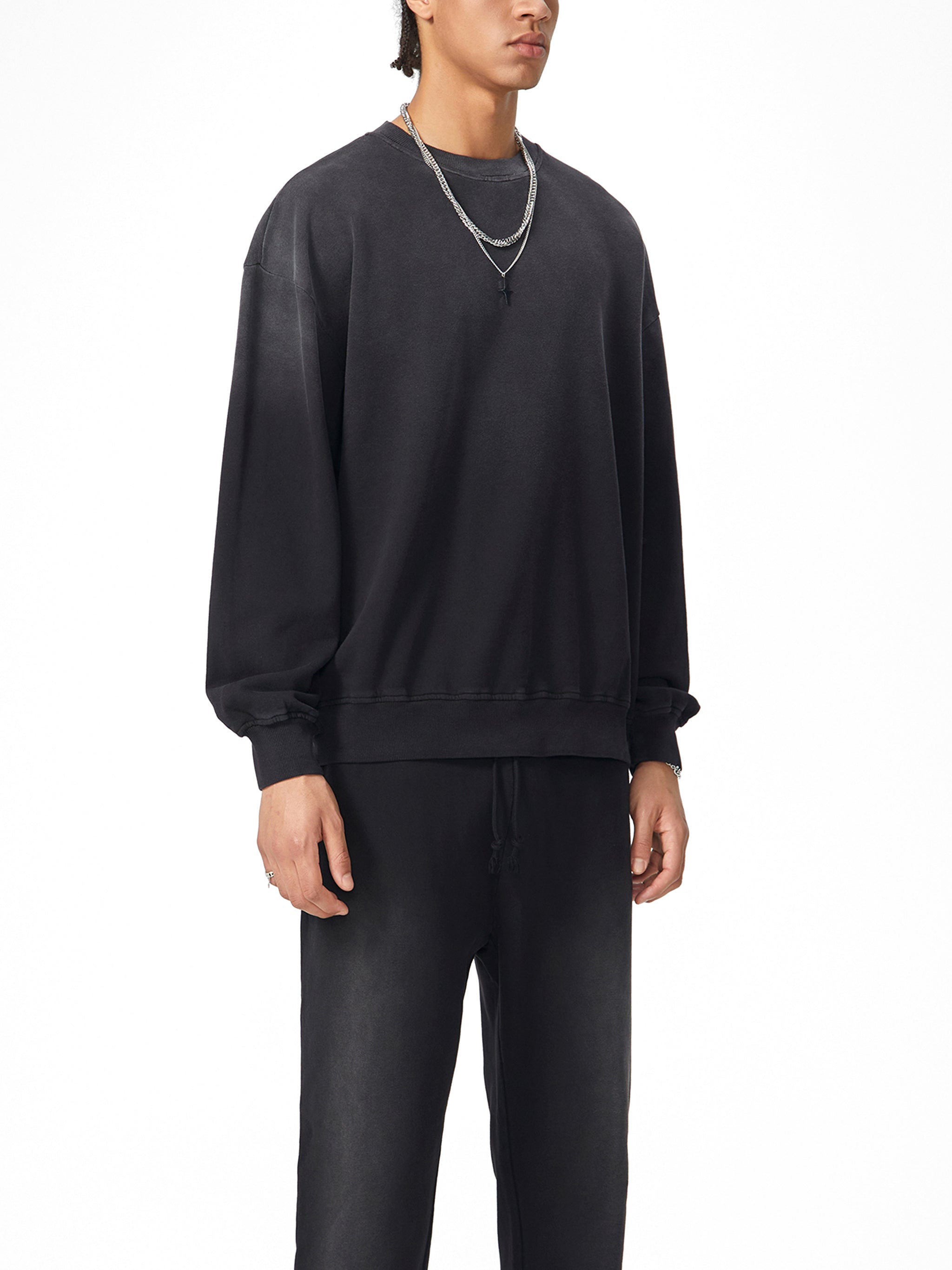 Effortless Athleisure Pure Cotton Handcrafted Monkey Wash Drop-Shoulder Sweatshirt